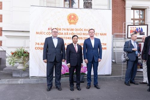 Đại sứ quán Việt Nam tại Nga tổ chức Lễ kỷ niệm 74 năm Quốc khánh