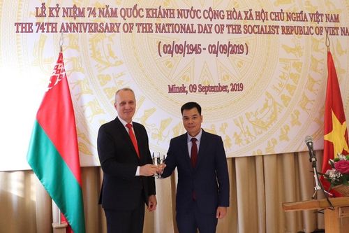 Lễ kỷ niệm 74 năm Quốc khánh 2/9 tại Belarus
