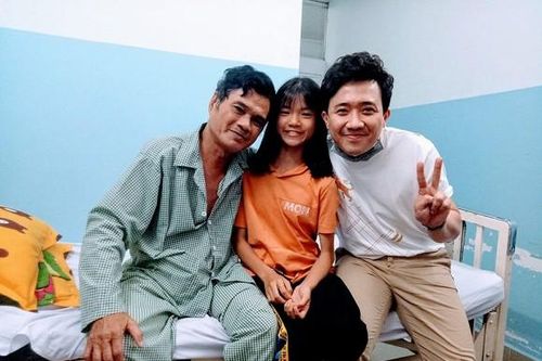 Trấn Thành, Trường Giang ủng hộ nghệ sĩ Mai Trần 40 triệu đồng