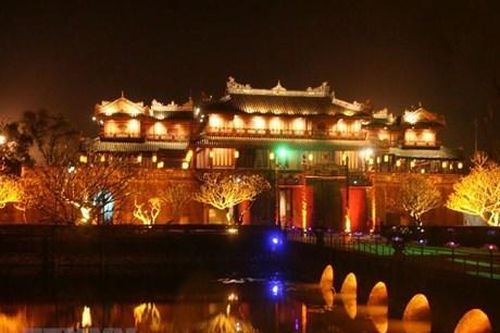 Luxembourg hỗ trợ thành phố Huế chiếu sáng đường phố bằng đèn Led