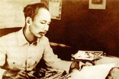 Học tập nhà báo cách mạng Hồ Chí Minh