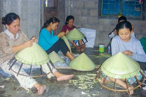 Huyện Triệu Phong bảo tồn, phát triển các làng nghề và nghề truyền thống