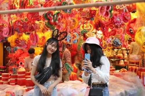 Tết Trung thu: Đồ chơi truyền thống lên ngôi