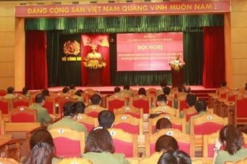 Quán triệt quy định của Đảng và Luật CAND