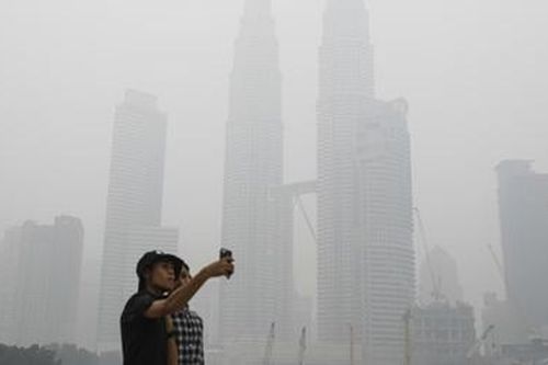 Malaysia đóng cửa hàng trăm trường học vì ô nhiễm mức cận 'rất độc hại'