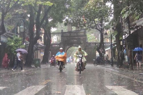 Miền Bắc mưa kéo dài, để phòng sạt lở đất ở vùng núi