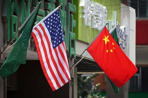 Nhượng bộ ông Trump, Trung Quốc hoãn đánh thuế nhiều mặt hàng Mỹ