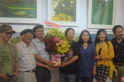 Sống động, đa dạng tác phẩm 22 họa sĩ Phiêu