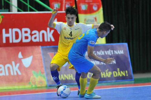 Sahako FC bị cầm chân ở lượt trận 15