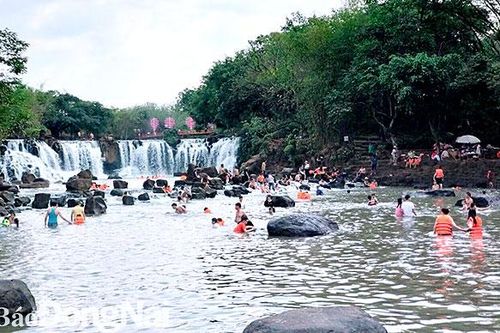 Du lịch Đồng Nai: Nhiều thác đẹp nổi tiếng
