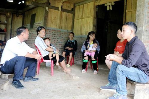 Báo động tình trạng tảo hôn ở Hầu Thào