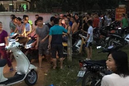 Hòa Bình: Đang làm rõ vụ người cha 'bắt cóc con' bị người dân truy đuổi