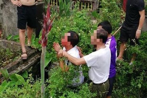 Quá khứ bất hảo của người đàn ông bị nghi bắt cóc bé 7 tuổi ở Hà Nội