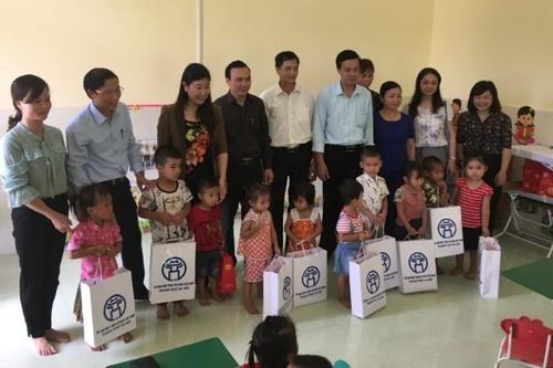 Mặt trận Hà Nội hỗ trợ đồng bào vùng bão lũ tỉnh Tuyên Quang