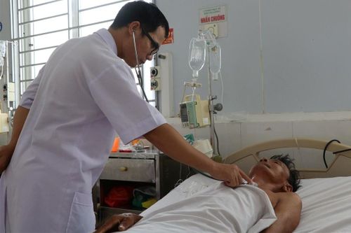 Lão nông Hà Tĩnh nhiễm vi khuẩn 'ăn thịt người'
