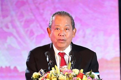 Phó Thủ tướng dự Liên hoan trình diễn di sản văn hóa phi vật thể quốc gia