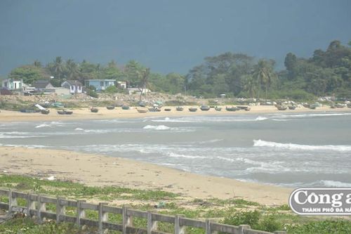 Nhà đầu tư 'ngồi trên lửa' đến bao giờ?