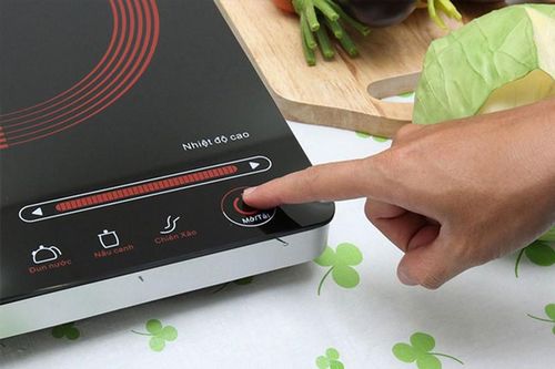 Mẹo đơn giản để sử dụng bếp hồng ngoại siêu an toàn, tiết kiệm