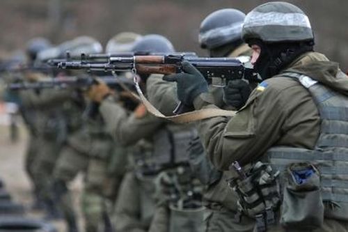 Ukraine giải giáp các nhóm vũ trang cựu hữu tại Donbass