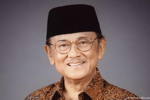 Lãnh đạo Việt Nam gửi điện chia buồn nguyên Tổng thống Indonesia từ trần