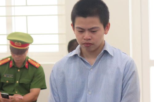 Mẹ vô tình biến con thành kẻ giết người vì... quá nghiêm khắc