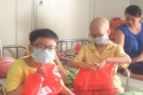 Tết Trung thu ấm áp của các bệnh nhi gồng mình vì ung thư quái ác