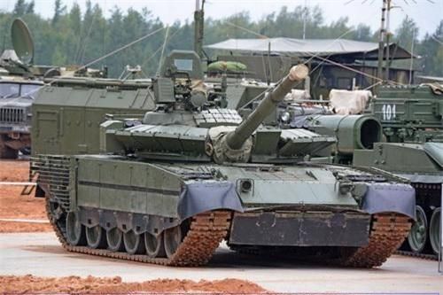 Vì sao Nga phải giảm bớt mức độ bảo vệ của xe tăng T-80BVM?