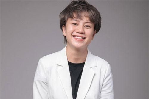 Bị nghi phẫu thuật thẩm mỹ, Bảo Hân cuối cùng đã lên tiếng về chiếc mũi khác lạ