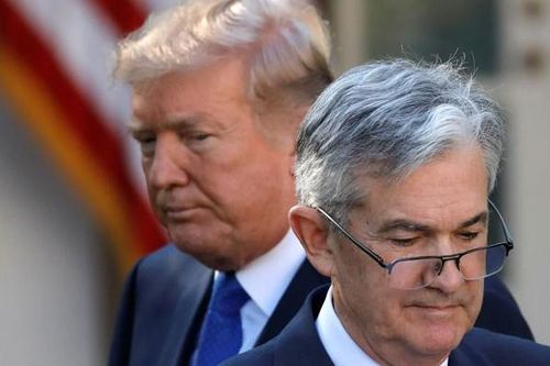 Ông Trump đòi FED hạ lãi suất về âm, giới chuyên gia chê 'bất khả thi'