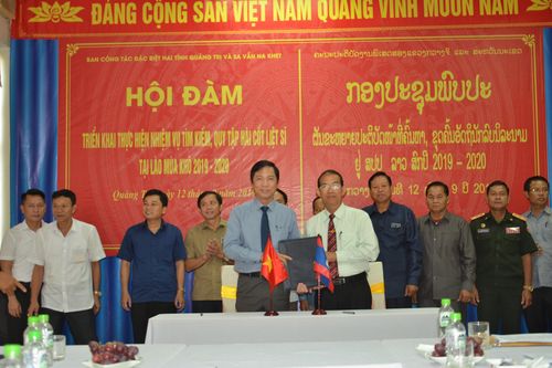 Hội đàm, thống nhất phương án tìm kiếm, quy tập hài cốt liệt sĩ tại Lào mùa khô 2019 - 2020