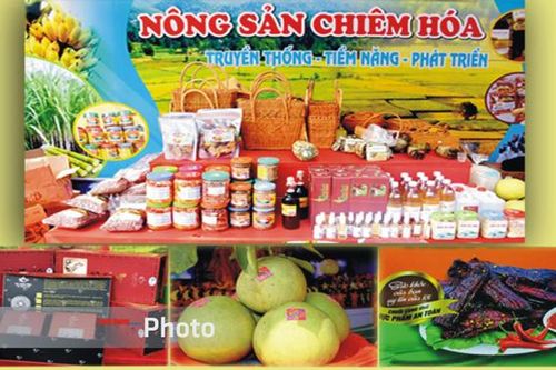 Trưng bày, giới thiệu ẩm thực, sản phẩm du lịch Tuyên QuangTuyên Quang vào hôịThanh âm thôn BiếnRộn ràng Lễ hội Thành Tuyên 2019Du khách nước ngoài trải nghiệm Trung thu Tuyên Quang Bức tranh xây dựng NTM ở Kim QuanNhững đồi na trăm triệu ở Lực Hành