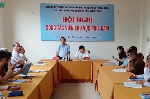 Chuẩn bị ra mắt trang điện tử Tạp chí Lý luận, phê bình văn học nghệ thuật
