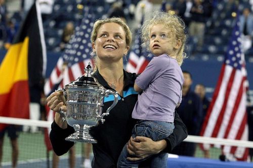 Cựu số một thế giới Kim Clijsters trở lại thi đấu ở tuổi 37