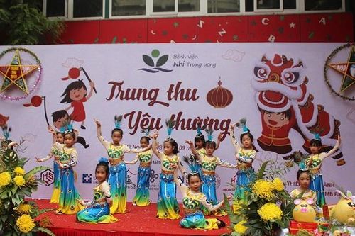 Mùa Trung thu đong đầy yêu thương