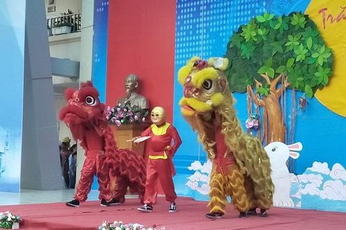 'Vui hội trăng rằm' - Tái hiện hình ảnh Trung thu truyền thống