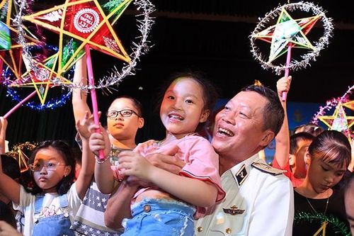 Ngày đặc biệt của con em bộ đội Hải quân