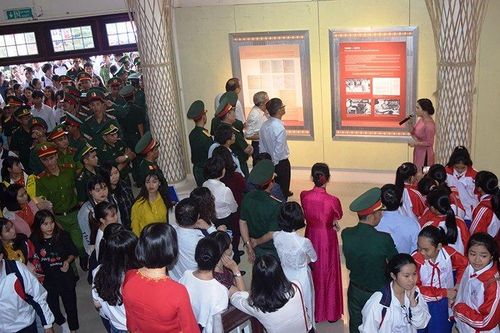 Triển lãm chuyên đề 'Lời căn dặn của Người'