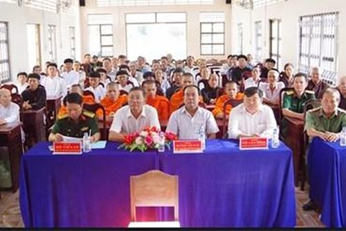 CHỨC SẮC TÔN GIÁO VỚI NHIỆM VỤ QUỐC PHÒNG