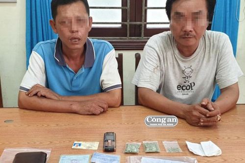 Thậm thụt với 'cỏ Mỹ'