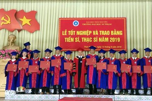 274 tân tiến sĩ, thạc sĩ Trường Đại học Sư phạm Thái Nguyên nhận bằng tốt nghiệp