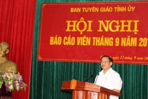 Hà Tĩnh triển khai thực hiện Chỉ thị 35-CT/TW của Bộ Chính trị cho báo cáo viên và đội ngũ báo chí