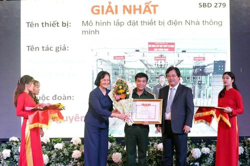 Nhiều thiết bị đào tạo tự làm có khả năng thương mại hóa