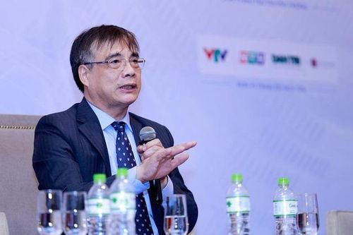 Tiến sĩ Trần Đình Thiên: Quan chức sợ sai, nhiều dự án đình trệ, rối như canh hẹ...