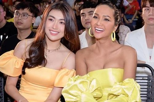 Hoa hậu H'Hen Niê phủ nhận chuyện dao kéo vòng một