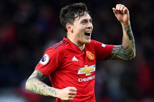 MU tăng lương khủng cho 'hòn đá tảng' Lindelof