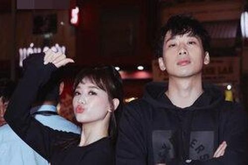 Hari Won trẻ trung như gái 18, 'bỏ quên ông xã', sánh bước cùng Tuấn Trần