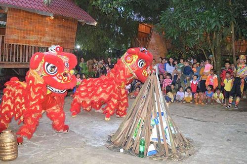 Tổ chức Trung thu cho trẻ em Làng du lịch Plei Ốp