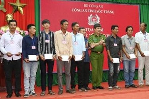 Lối về yêu thương