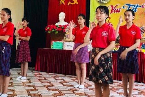 Hải Phòng: Trung thu khác lạ ở ngôi trường đặc biệt