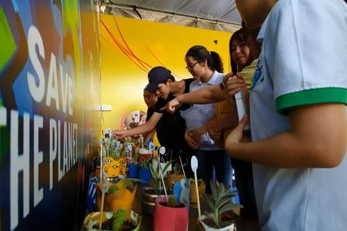 Đổi rác lấy... cây cảnh !